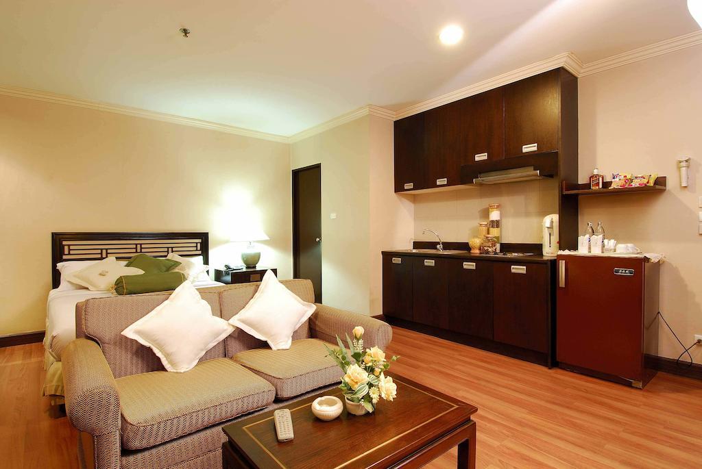 Princeton Bangkok Luaran gambar