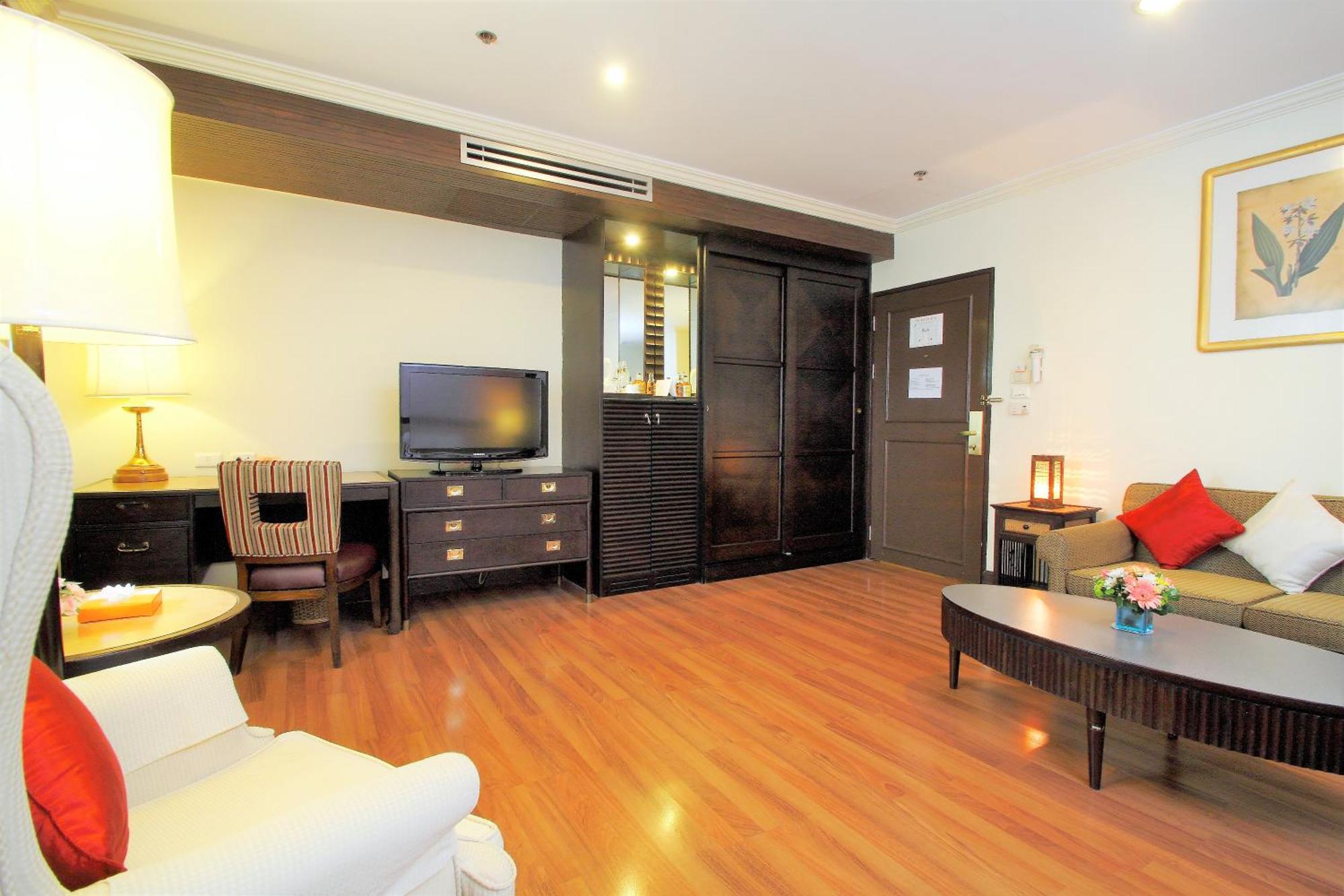 Princeton Bangkok Luaran gambar