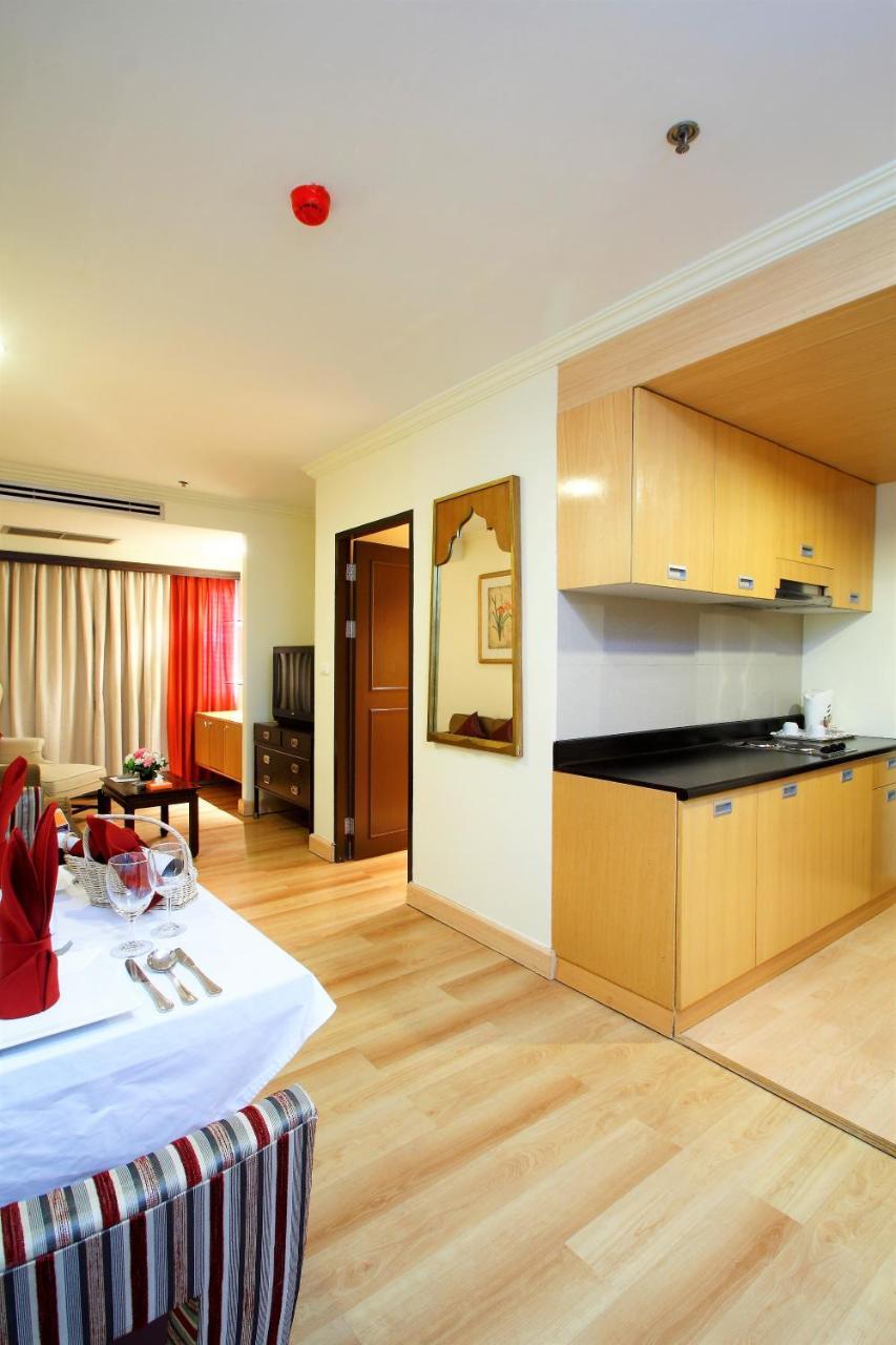 Princeton Bangkok Luaran gambar